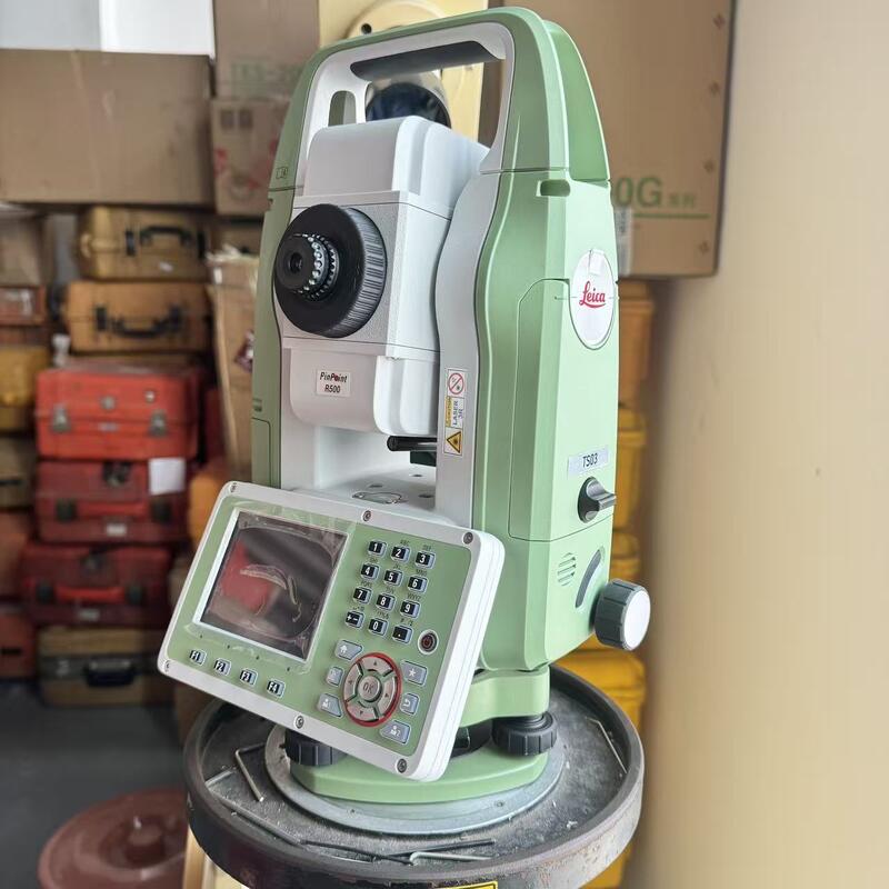 Reflectorless Total Station with 1G Mass Data Storage and Automatic Compensator ±3 Arc Minutes for Precise Surveying