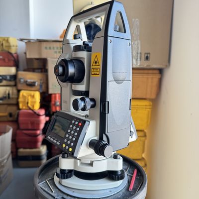 Teodolito digital electrónico de marca sur NT-023 versátil Teodolito multifuncional con compensador magnéticamente amortiguado y pantalla LCD