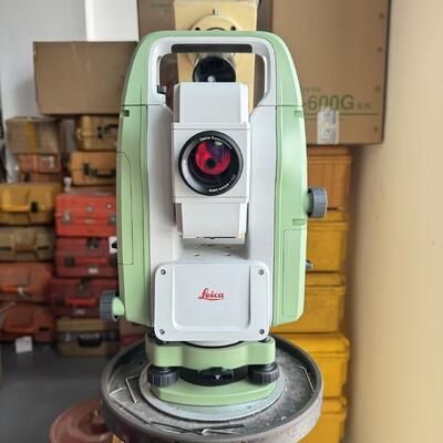 Componente de estación total de Leica TS03 con sistema de nivelación electrónica automática con precisión de ángulo de 2 ̊ y conectividad RS232 para la recopilación de datos geoespaciales